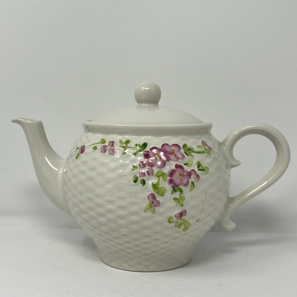 Vintage Teleflora Ceramic Porcelain Teapot 1985 White Lattice Floral Lid Decor